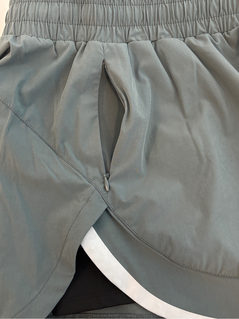 Alphalete Dark Green Women’s Running Shorts - Picture 6 of 6